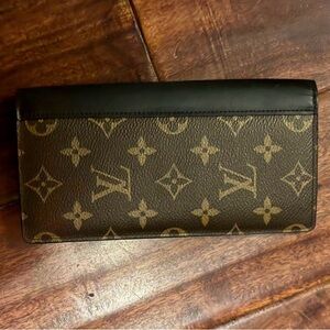 Louis Vuitton Monogram Wallet